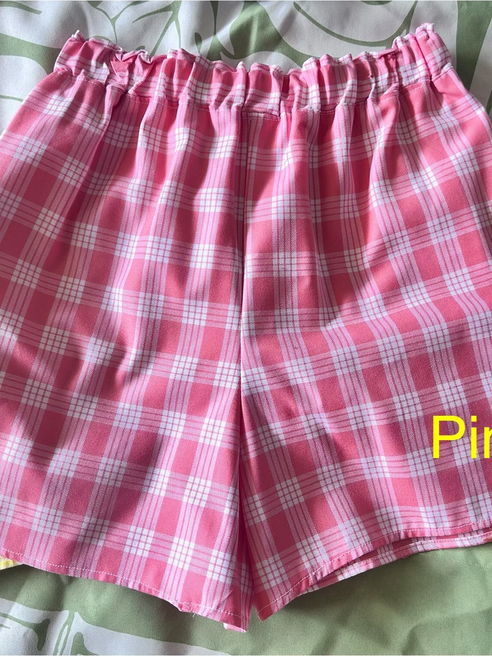 Palaka Hawaiian Elastic-Waist Women’s Shorts - size SMALL color: pink